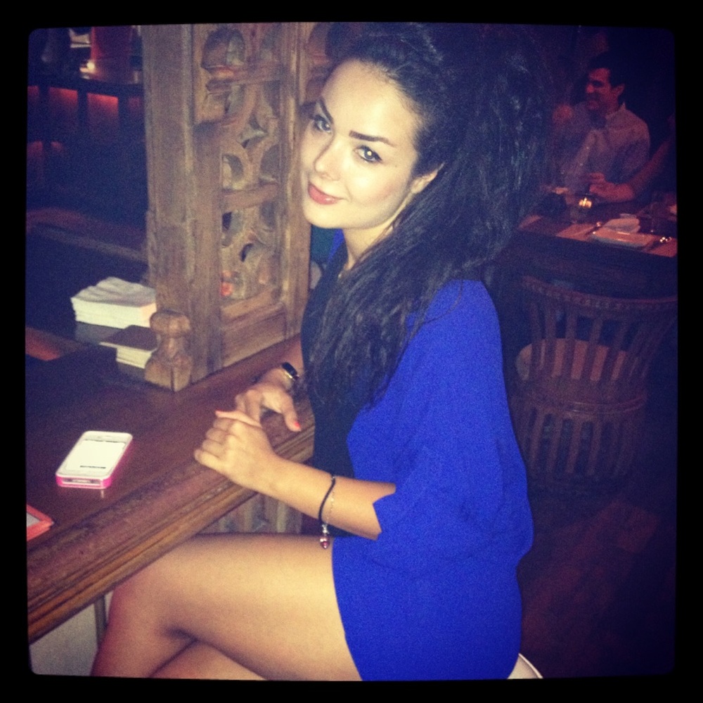 Meet your Posher, Narges